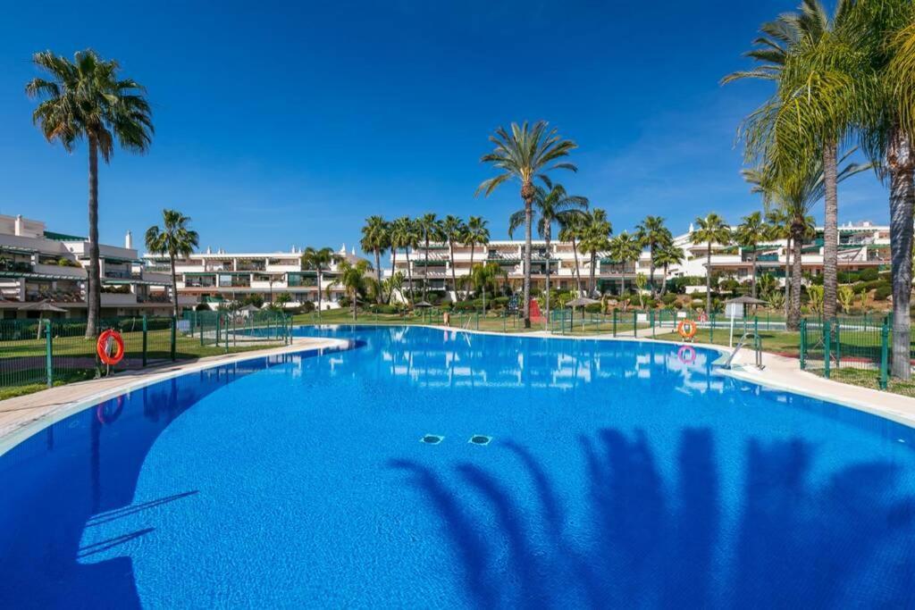 Apartemen Stunning Next To Puerto Banus Marbella